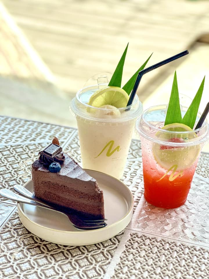 เครื่องดื่ม และเบเกอรี่ Matata Bay Cafe 349595682 1065722984389158 4871741789226565418 n